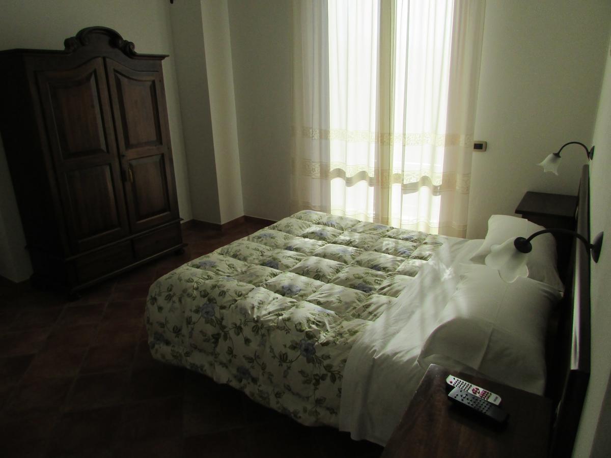 B&B Il Girasole - Rooms & House In Country - 1500 Meters From The City Montepulciano Luaran gambar